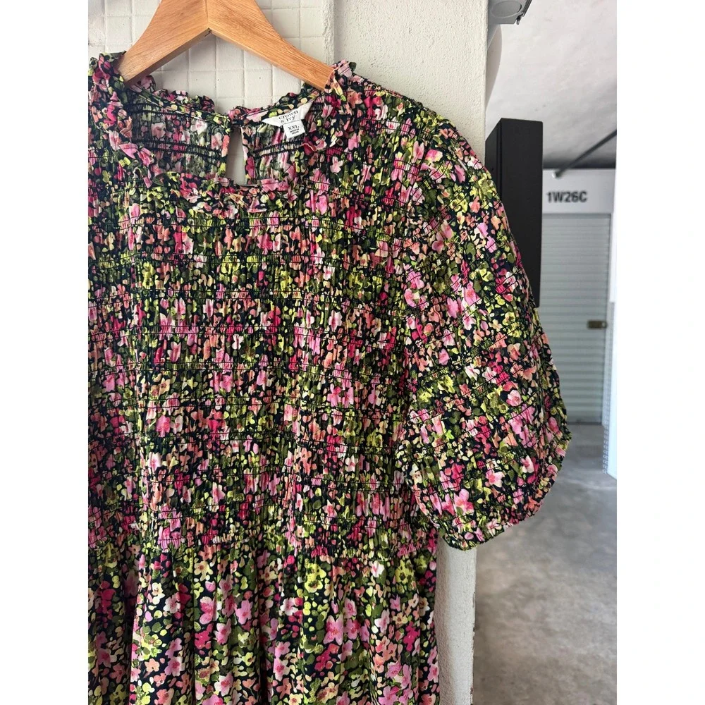 Crown & Ivy Floral Smocked Tiered Maxi Dress Pink Green Cotton Short Sleeve XXL - Picture 3 of 9